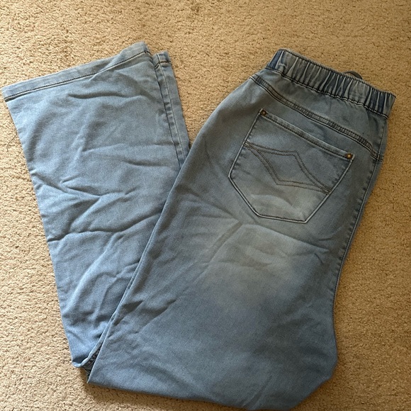 Pajama Jeans - Picture 1 of 3